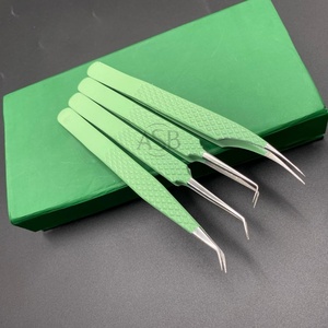 Pince à épiler professionnelle d'extension de cils vert pastel poignée en diamant pointe pointue pince à cils en acier durable personnalisée - Product Image 4