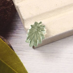 อัญมณีแกะสลักอเมทิสต์สีเขียวรูปทรงแฟนซีธรรมชาติสำหรับเครื่องประดับแบบหลวม - Product Image 1