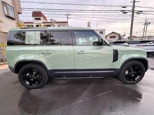 OFERTA PROMOCIONAL EN EL NUEVO LAND ROVER DEFENDER 110 D300 X DYNAMIC 2023, VOLANTE A LA IZQUIERDA, HÍBRIDO Y ENVÍO GRATUITO - Product Image 4