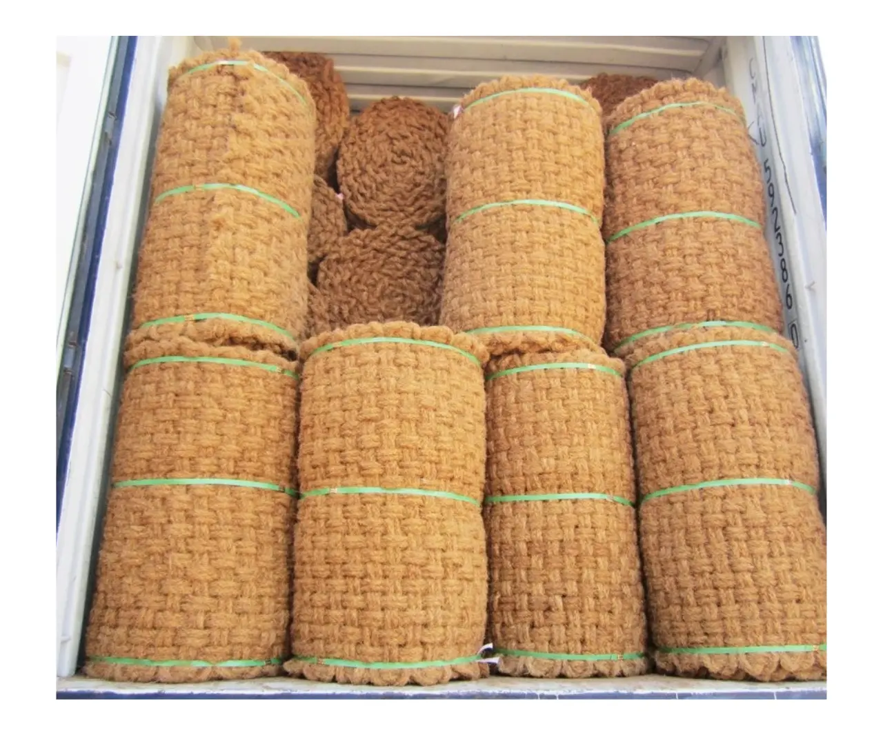 뜨거운 판매 코코넛 쉘 매트 천연 코코넛 야자 섬유 코코 라이너 벌크 롤 매트 애완 동물 파충류 카펫