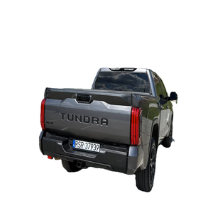 Camioneta Toyota Tundra SR5 2023 Gris, Caja de 6.5 Pies, Automática, Turbo Diésel, Faros LED, Ruedas R20, Asientos de Cuero - Product Image 2