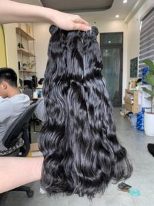 Extensiones de Cabello Remy Vietnamita al por Mayor, Cabello Humano Natural Ondulado, Trama Única a Máquina - Product Image 1