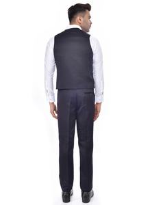 Costume pour homme en violet foncé, 5 pièces, le plus vendu, costume complet à cinq pièces, veste pour les fonctions professionnelles et les événements du soir, disponible à la vente - Product Image 4