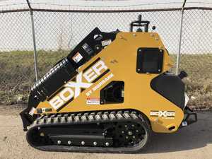 Minicargadora de orugas Boxer 700HDX amarilla con motor de gasolina, compacta, para construcción agrícola - Product Image 2
