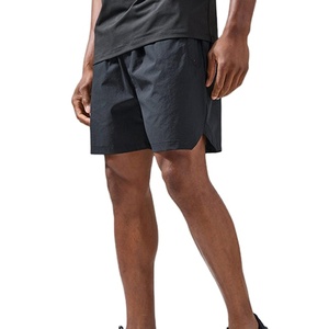 กางเกงขาสั้นออกกำลังกายผู้ชายคุณภาพสูง OEM ราคาโรงงานขายส่ง ผ้าฝ้ายใส่สบาย มีกระเป๋าสองช่อง - Product Image 1