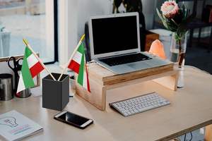 ธงชาติอิหร่านแบบพกพา ลายสิงโตและพระอาทิตย์  ขนาด 5x8 นิ้ว ทำจากโพลีเอสเตอร์และอะลูมิเนียม แข็งแรงทนทาน - Product Image 6