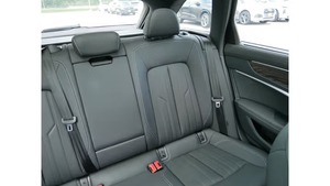 Audi A6 Allroad Premium Plus 2023 Usado en Excelentes Condiciones - Product Image 3