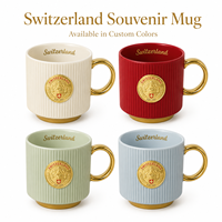 Mug à café en céramique souvenir Suisse, motif drapeau et bâtiment emblématique, avec badge métallique, en porcelaine fine, personnalisable OEM, vente en gros
