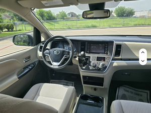 DESCUENTO EN TOYOTA SIENNA LE 2020 USADA, 7 PASAJEROS, VOLANTE A LA IZQUIERDA/DERECHA - Product Image 5