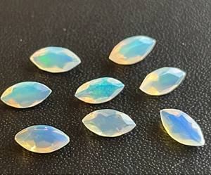 Marquise d'opale éthiopienne naturelle 4x8mm à facettes-pierre précieuse de coupe de marquise d'opale éthiopienne en vrac superbe qualité multi-feu - Product Image 1