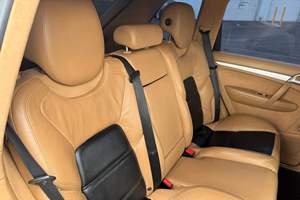 Cayenne GTS 2023 Usado, Automático, Sin Accidentes, En Buenas Condiciones, Listo Para Enviar - Product Image 5