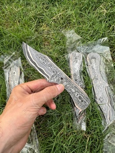 Meilleure qualité forgé à la main cuivre damas acier couteau de chasse lame vierge pour la fabrication de couteaux lame fixe USA tendance couteaux blancs - Product Image 4