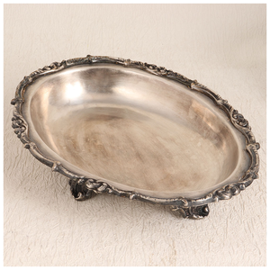 Ensemble de plateaux décoratifs en métal argenté de luxe, modernes, écologiques, faits à la main, personnalisés pour le ramadan, le diwali et les mariages, pour servir et ranger - Product Image 1