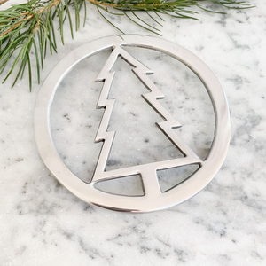 High Quality Silver Tone Openwork Floral Leaf Design Trivet Modern Style Table Decorative Trivet for <b>Kitchen</b> <b>Accessories</b> - Product Image 3