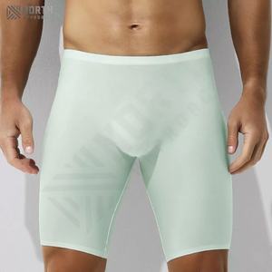 Shorts de compression pour hommes fabriqués au Pakistan, nouveau style, motif uni, shorts de sport et décontractés pour la musculation - Product Image 5