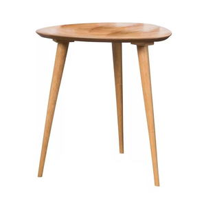 Table en bois massif avec finition lisse et structure solide pour une utilisation polyvalente dans les salons salles à manger bureaux ou cafés - Product Image 2