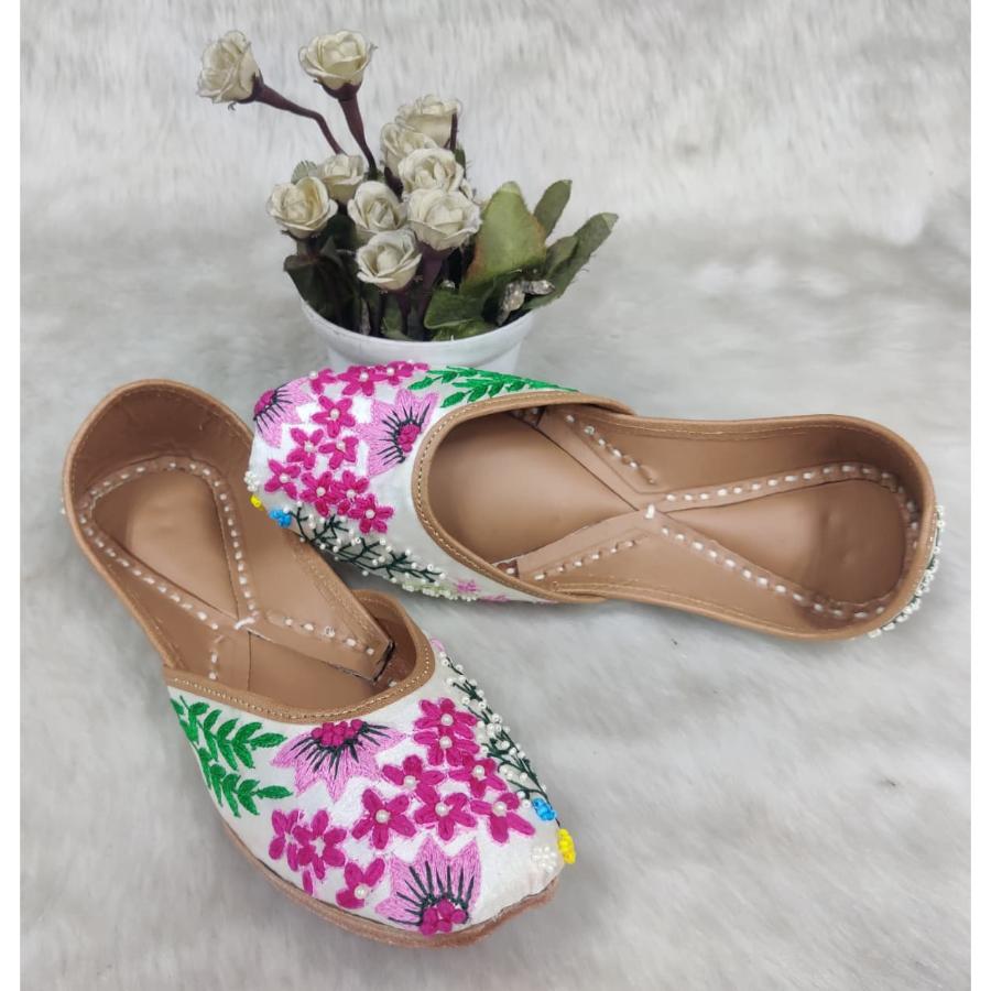 Rajasthan Tour Comfortable Old Lady Shoes Wholesale India Ladies