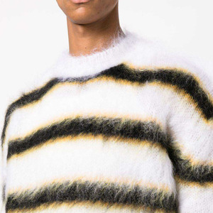 Pull en mohair pour homme avec col et ourlet côtelés Pull en mohair léger pour homme avec tricot extensible et design classique - Product Image 3