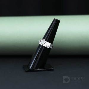 Anillo de Plata Diamante para Rebeldes de Moda para Plata de Ley 925 con Diseño Elegante para Cada Día Especial - Product Image 1