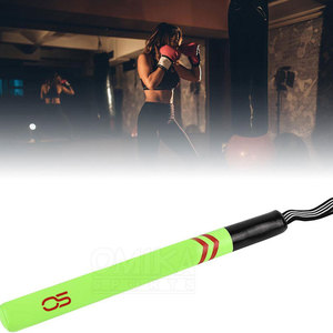 Palos de Entrenamiento de Boxeo Personalizados al por Mayor, Diseño de Cuero de Alto Impacto con Logotipo Personalizado, Función Impermeable para Uso Deportivo - Product Image 3