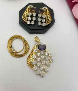 Colgante de CZ con cadena para mujer, diferentes diseños, conjuntos de collares simples, perfectos para ropa de fiesta, Ropa Étnica y Occidental - Product Image 3