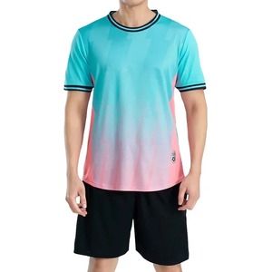 Espinilleras y calcetines de fútbol gratis Hombres niños Conjunto de camisetas de fútbol Personalizado Hombres niño Conjunto de camiseta de fútbol Ropa deportiva Pantalones cortos Unifor - Product Image 5