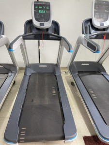 Cinta de Correr Serie Cardio con Pantalla LCD, Máquina de Gimnasio de Segunda Mano del Fabricante, Equipos de <span class=keywords><strong>Fitness</strong></span> en Venta con 20% de Descuento - Product Image 4