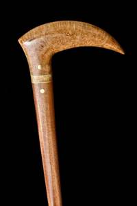 Canne en bois réglable à prix intelligent avec plusieurs nœuds Bâton de marche en bois solide pour les aînés par Standard International - Product Image 6