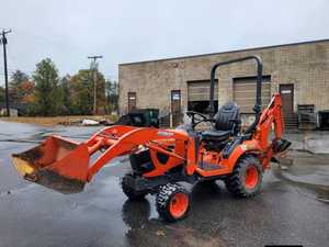 รถแทรกเตอร์ตักดินขนาดเล็ก Kubota BX23S ยอดนิยม พร้อมหัวตักด้านหน้า เครื่องขุดไฮดรอลิก อุปกรณ์อเนกประสงค์สำหรับงานเกษตรและจัดสวน - Product Image 5
