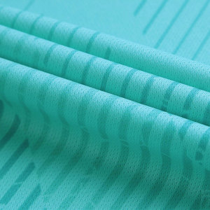 Traje de fútbol retro contrastante con cuello en V Camisetas y camisetas de corte automatizado Ropa de fútbol 2025 Uniforme de fútbol hecho a medida para Club - Product Image 4