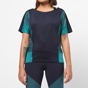 T-shirts pour femmes en coton et polyester respirant, coupe ajustée, logo personnalisé, couleur unie, vêtements de sport, t-shirt pour femmes - Product Image 3