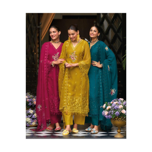 Haute demande pakistanaise ethnique Salwar Kameez costume ensemble pour les femmes parfait pour les mariages fêtes et Occasions disponibles en gros - Product Image 1