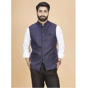 Gilet bleu marine classique très demandé pour les tenues de mariage, les uniformes d'entreprise et la vente au détail de mode, disponible au meilleur prix - Product Image 2