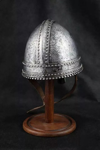 Casco Nasal vikingo de caballero Medieval de alta calidad, borde ajustable de acero inoxidable para recreación, producto OEM de Navidad y Halloween - Product Image 5