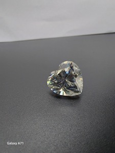 Impresionante alternativa de diamante brillante de moissanita en forma de corazón de 7,5mm para anillos de compromiso, pendientes, collares y colgantes - Product Image 4