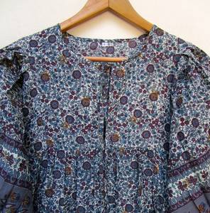 Vestido de manga 3/4 para mujer con cuello en V de color informal con estampado de bloque de mano de algodón con estampado hermoso de último diseñador a la venta - Product Image 6