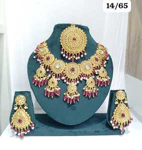 ENSEMBLE DE BIJOUX INDIENS TRADITIONNELS ET À LA MODE EN CUIVRE ENSEMBLE DE BIJOUX DE MARIAGE POUR FEMMES BOUCLES D'OREILLES ET COLLIER - Product Image 2