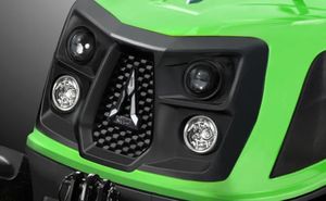 Tracteur agricole Deutz Fahr 4 Mini 4x4 110 CV à transmission par engrenages avec moteur, boîte de vitesses et pompe - Product Image 2