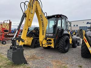 Chargeuse-pelleteuse Holland B75D d'occasion en bon état - Product Image 2