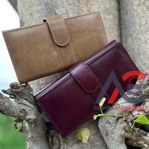 Handmade Real Crunch Leather Casual Wallets Women <b>Brown</b> Vintage Leather Clutch Wallet Stylish Womens Multi Uses Tri -Fold Purses - Product Image 1