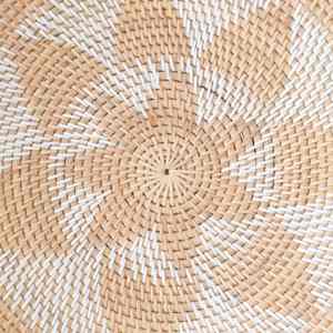 Elegante Acento Natural Mt. Bromo Decoración de pared tejida a mano en marfil neutro para decoración del hogar - Product Image 1