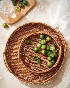 Caliente nueva bandeja redonda hecha a mano de bambú y bastón con asas bandeja de servicio de ratán artesanal para Decoración - Product Image 6