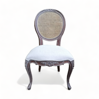 Chaises de salle à manger classiques Louis XVI en bois sculpté, dossier double cannage, design vintage pour cuisines, extérieurs et restaurants