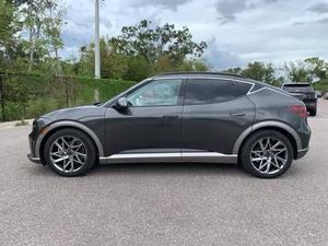 Genesis GV60 Advanced AWD Turbo 2023 d'occasion, sièges en cuir, intérieur clair - Product Image 3