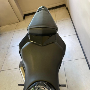 Moteur Yamaha YZF R6 électrique 4 temps, état neuf et d'occasion - Product Image 3