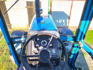 Tractor FORD 7710 4WD con Filtros Diésel, PTO, Sistema Hidráulico y Más / Tractor Agrícola Confiable en Venta con Entrega Rápida - Product Image 4