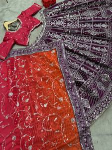 Hermoso Lehenga Choli Tradicional Pakistaní para Damas de Honor, de Algodón y Seda, con Bordado de Lentejuelas, Elegante y Moderno para Bodas y Fiestas - Product Image 2