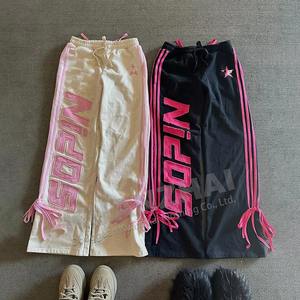 Conjuntos Cortos Personalizados de Alta Calidad para Mujer, Leggings de Encaje, Chaqueta Corta con Capucha y Pantalones Acampanados, Conjunto de 2 Piezas - Product Image 4