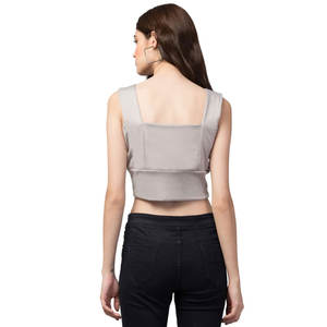 Top corto de mujer superventas, Top corto con diseño de logotipo personalizado, Top corto transpirable a precio barato para mujer - Product Image 3