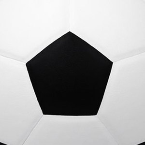 Ballon de football de taille standard 5 de haute qualité avec structure à 32 panneaux pour l'entraînement et les matchs en plein air, fabriqué au Pakistan - Product Image 3